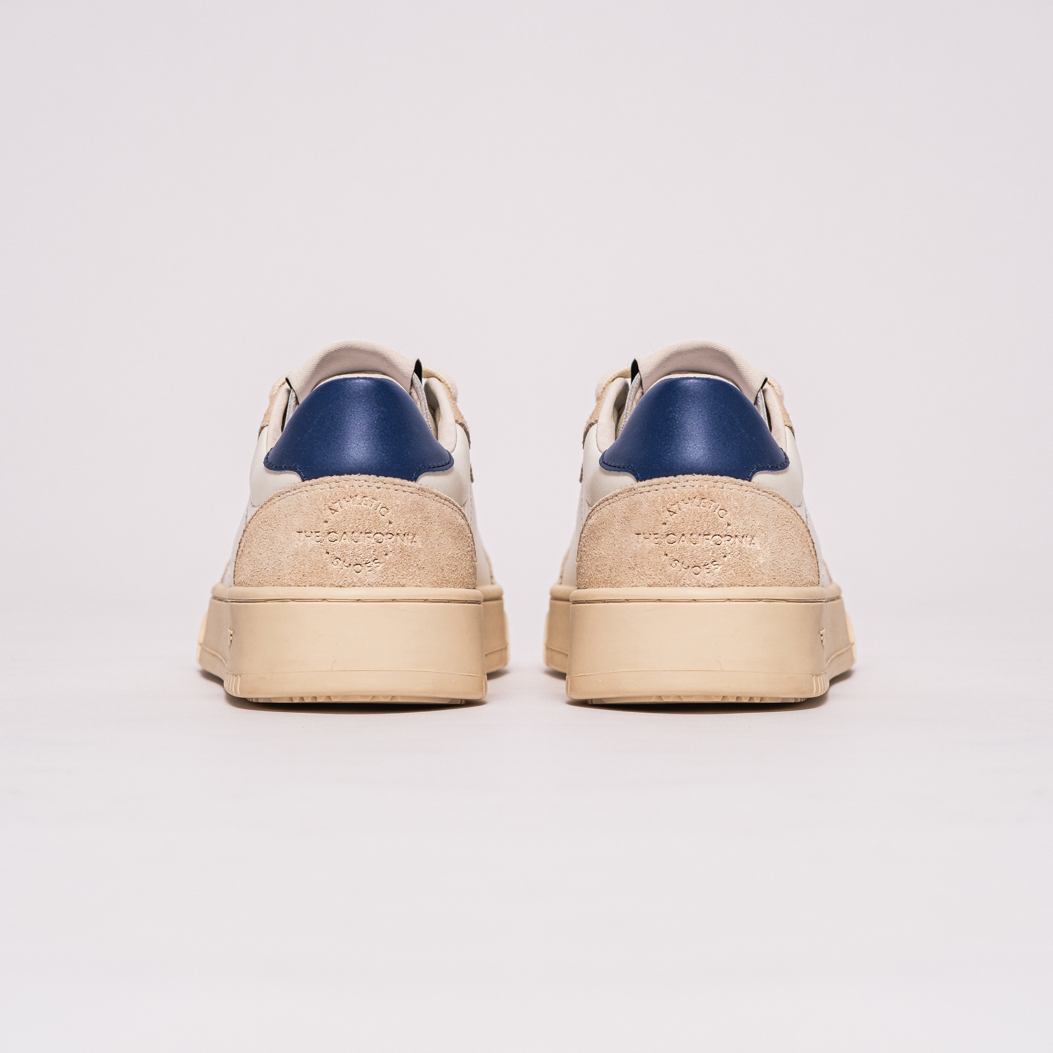 Legacy '76 leather with sand suede