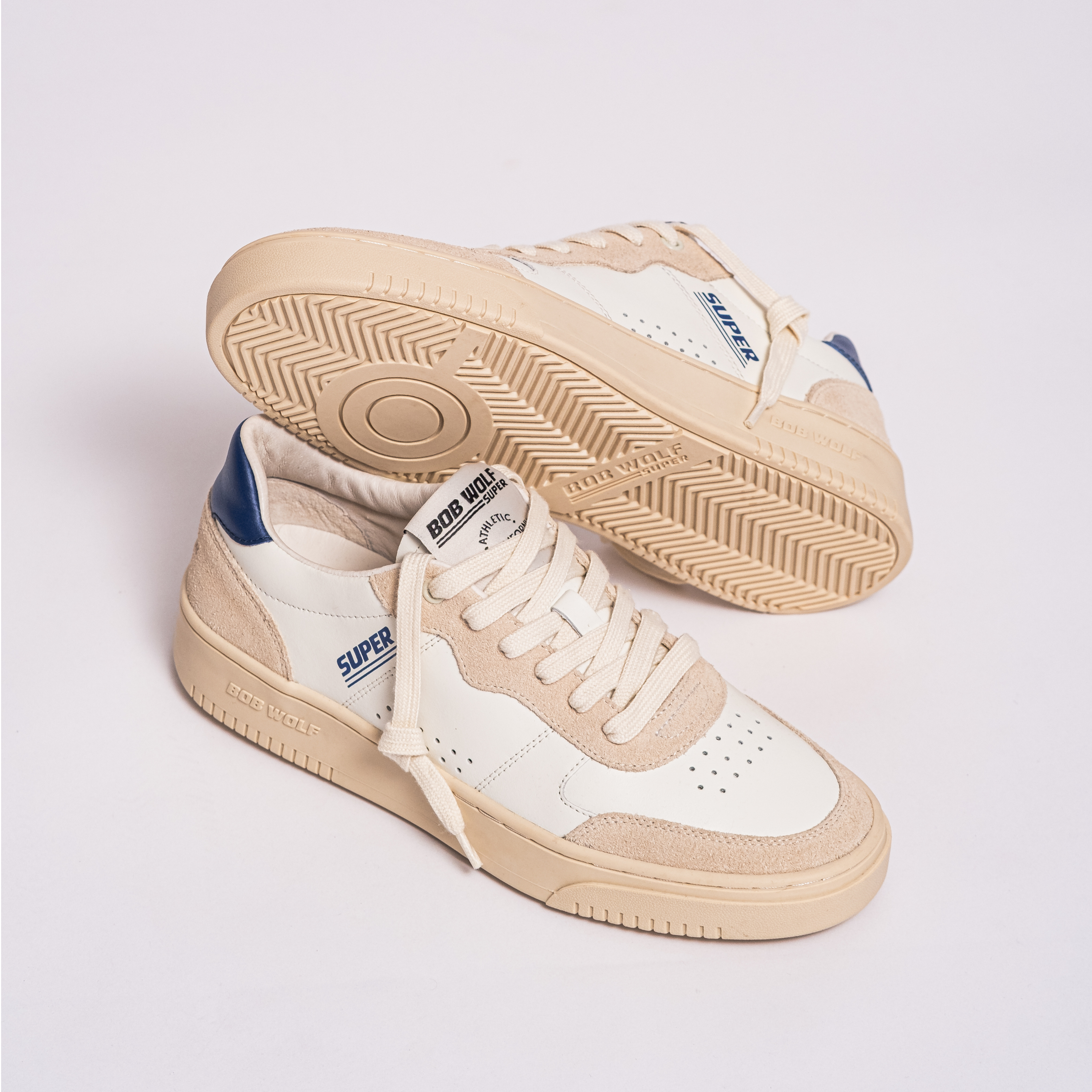 Legacy '76 leather with sand suede